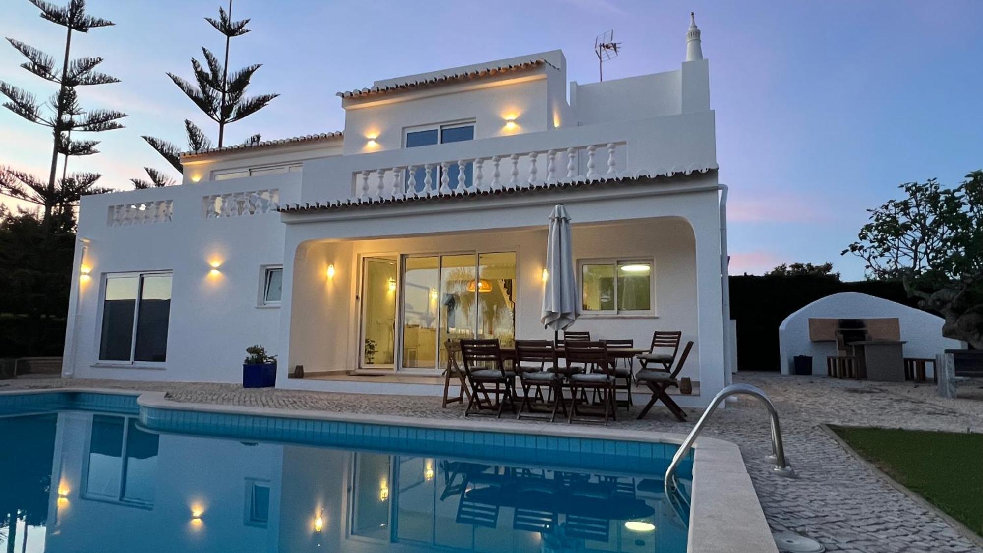 Dad'S Villa Lagos Kültér fotó