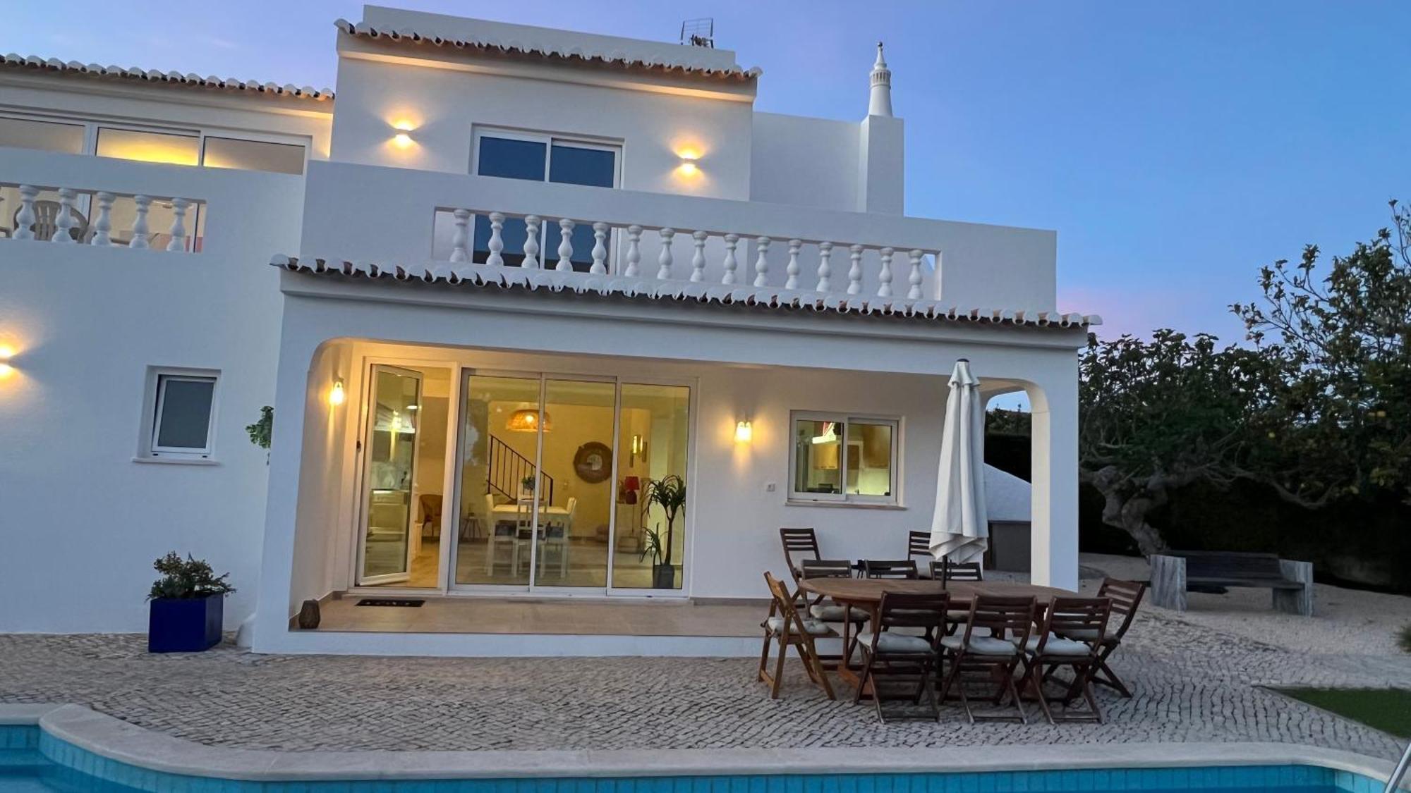 Dad'S Villa Lagos Kültér fotó