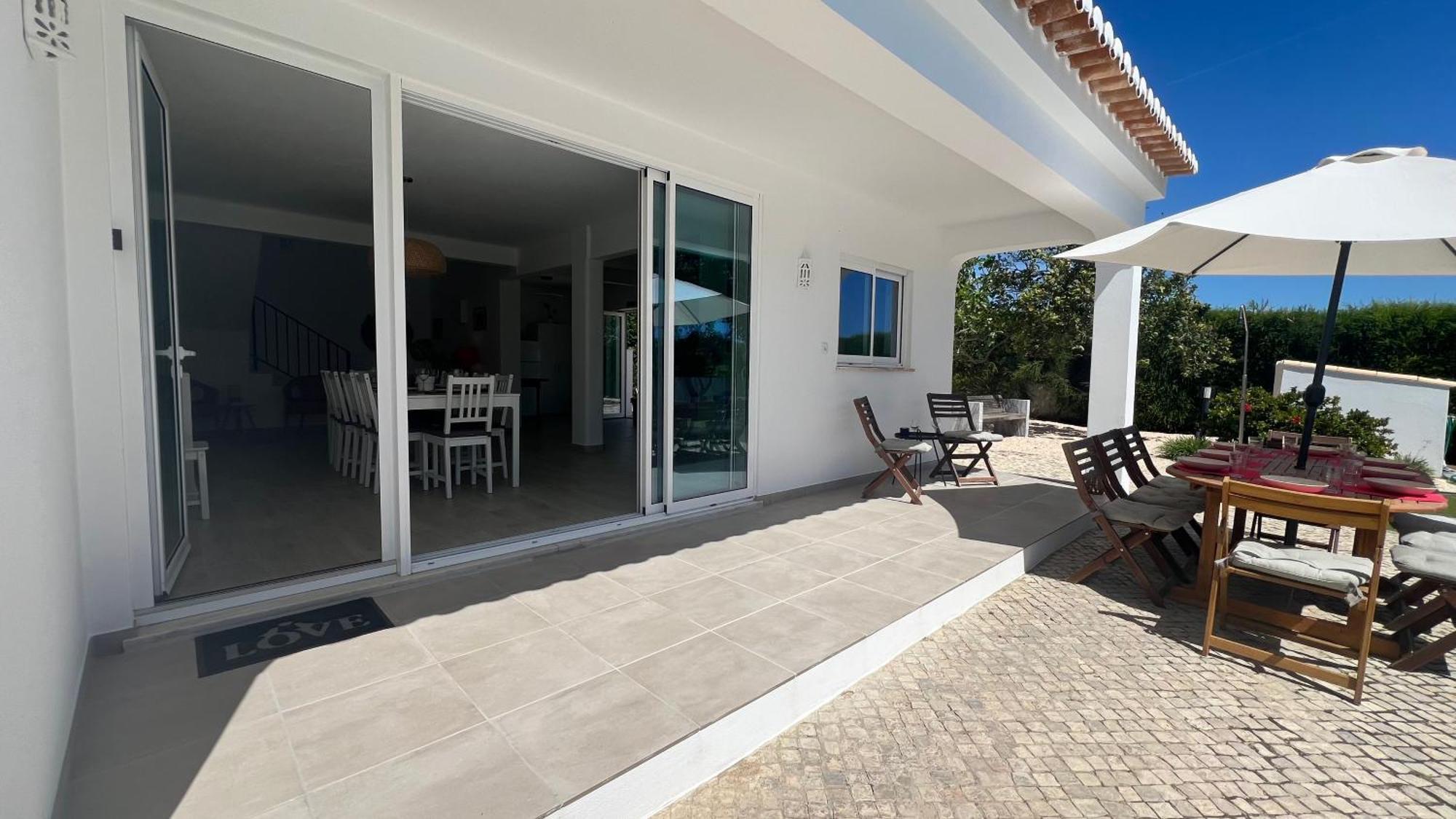 Dad'S Villa Lagos Kültér fotó