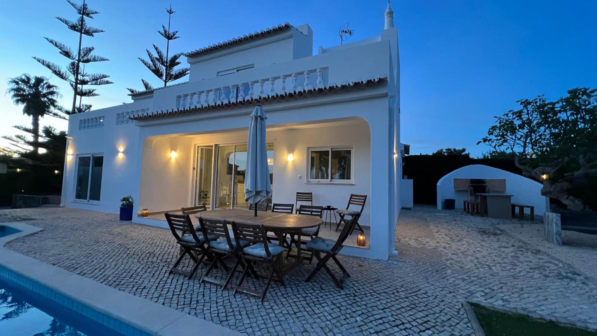 Dad'S Villa Lagos Kültér fotó